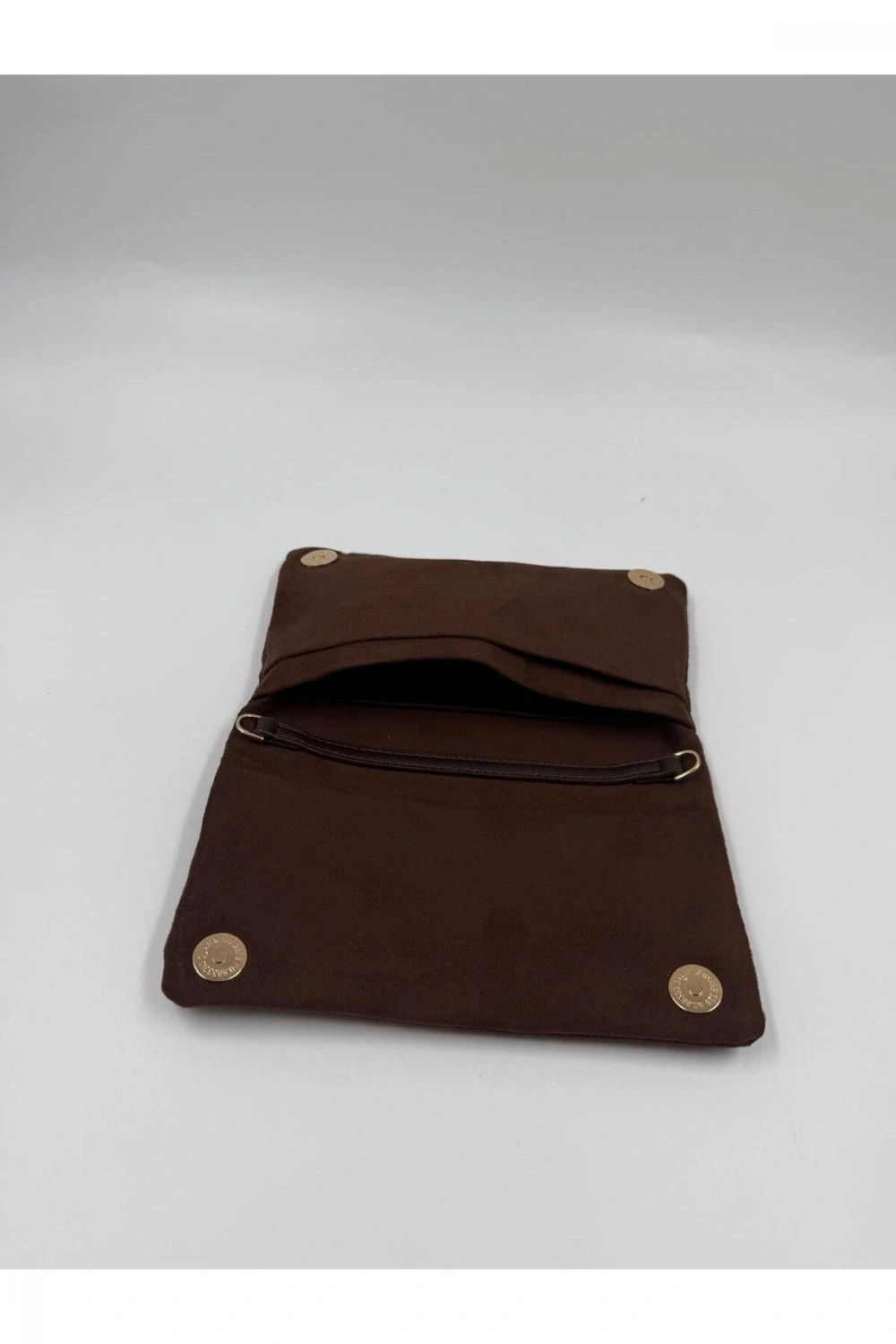 Kadın Süet Zincir Askılı Charm Detaylı Clutch Çanta