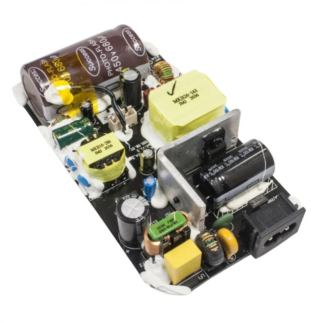 AC 220V - DC 12V 6A Dönüştürücü Adaptör Devresi