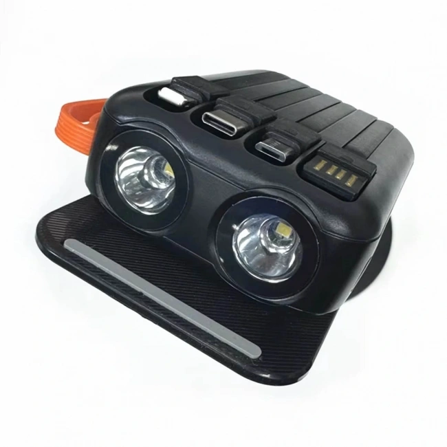 Divex 10000 mAh Powerbank 4 Farklı Kablo Çıkışlı Led Fenerli DP-430