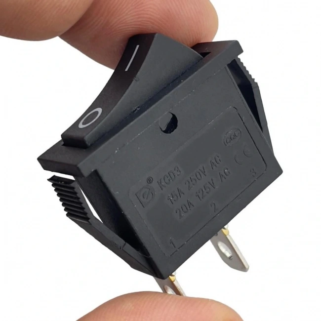 IC-116 Dar Işıksız Yaylı Anahtar Off-Mom 2P Siyah