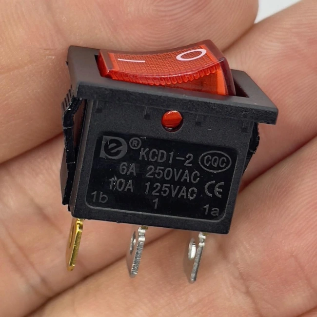 IC-118 Mini Işıklı Anahtar 3P Siyah + Kırmızı Işık