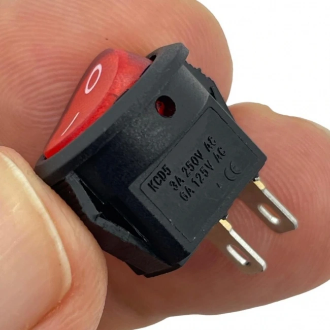 IC-134E Kırmızı Yuvarlak Anahtar Işıksız On-Off 2P