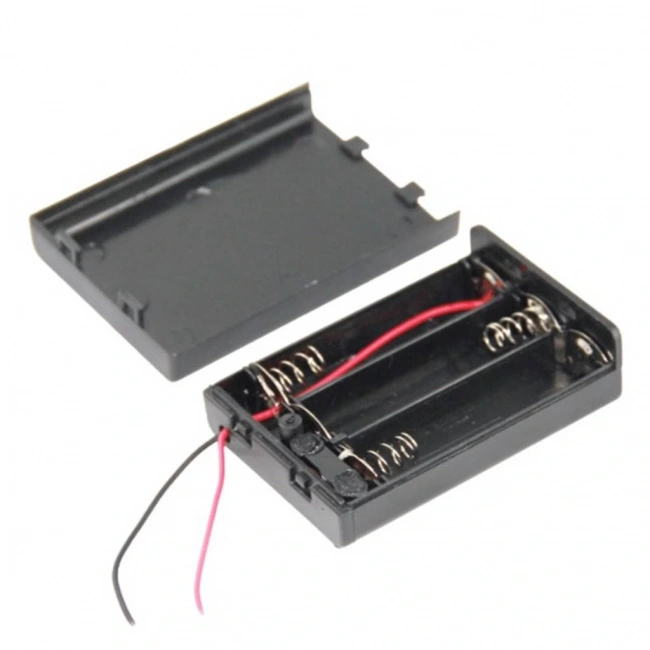 IC-233E AA Pil Yuvası 3lü Kapaklı Switchli