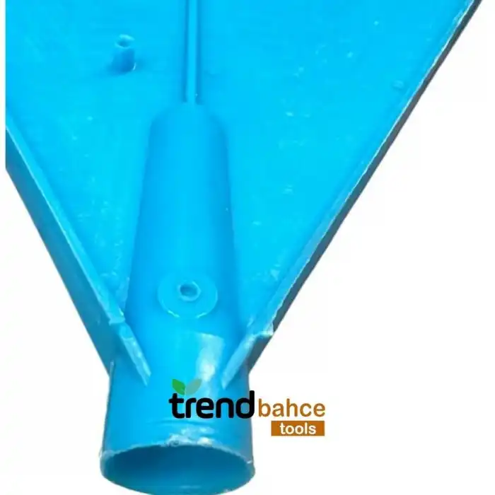 PLASTİK MAVİ BAHÇE TIRMIĞI