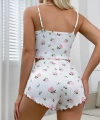 Kadın Süt Beyaz Gül Desenli Şortlu Pijama Takımı