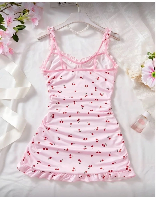 Kadın 2 Parça Pembe Kiraz Baskılı Askılı Fırfırlı Gecelik Tanga Hediyeli