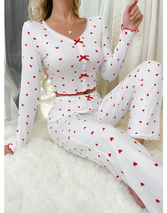 Beyaz Uzun Kollu Pamuklu Kalpli Fiyonklu Pijama Takım