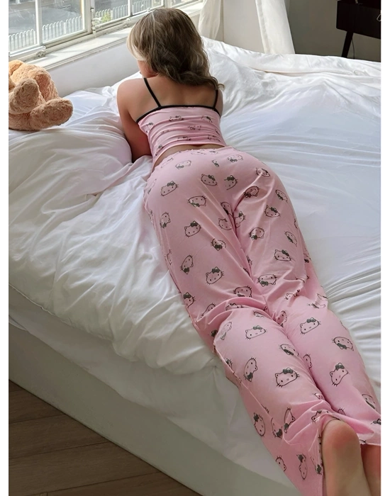 Kadın Pembe Kısa Kollu Fiyonk Detaylı Pijama Takımı