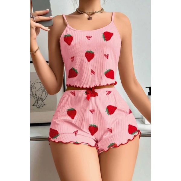 Kadın Pembe Pamuklu Çilek Desenli Şortlu Pijama Takımı