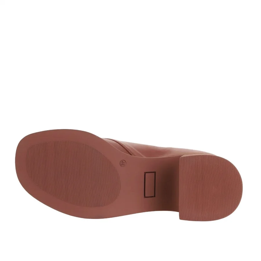 Pembe Deri Kadın Topuklu Ayakkabı