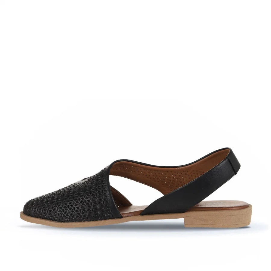 Siyah Deri Kadın Düz Sandalet