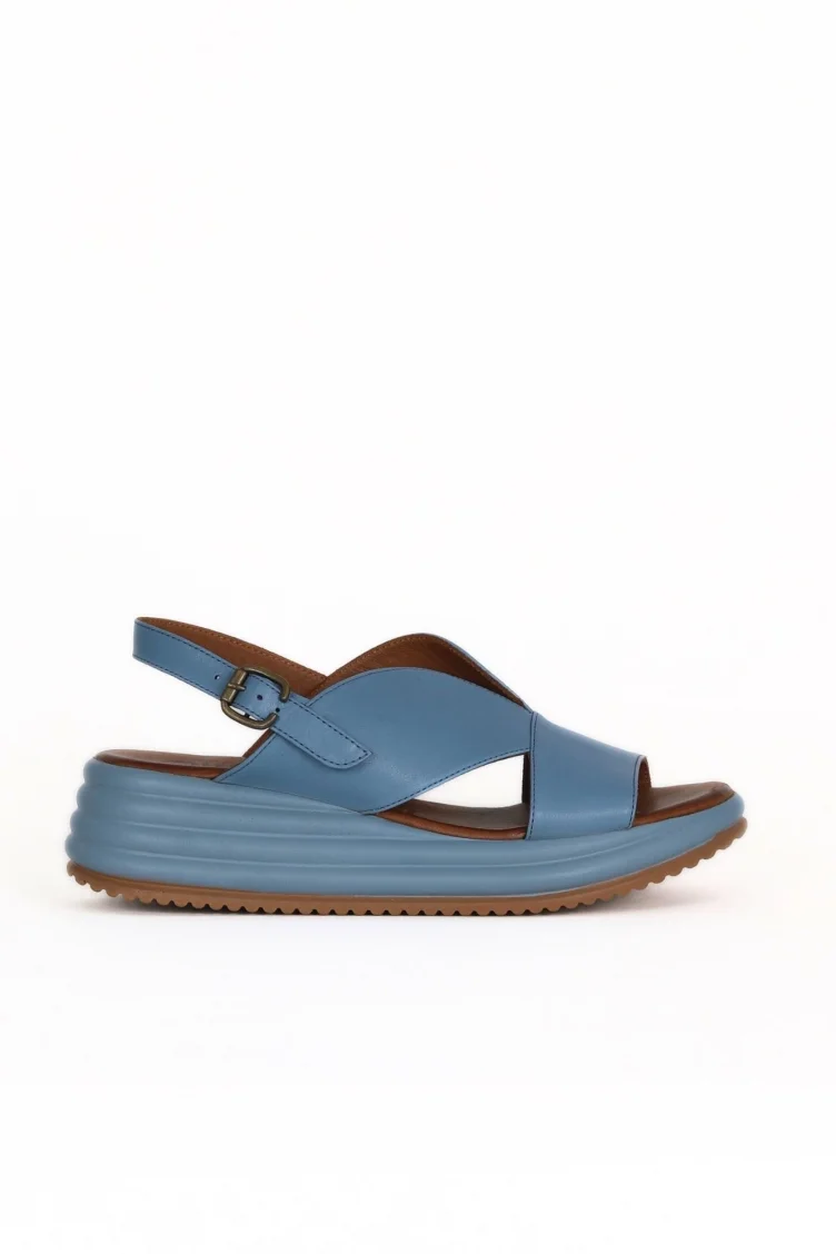 Mavi Deri Kadın Dolgu Topuklu Sandalet