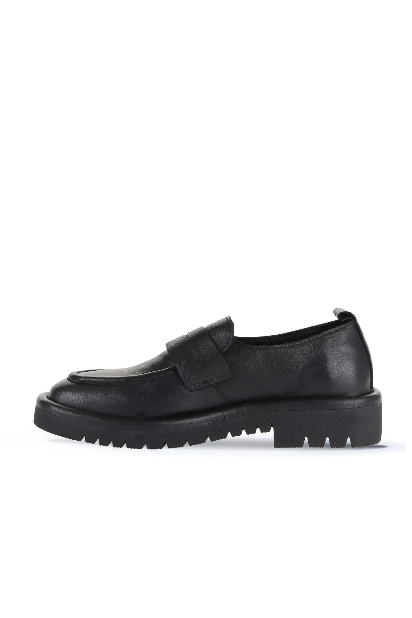 Siyah Deri Kadın Loafer