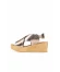 Vizon Parlak Deri Kadın Dolgu Topuklu Sandalet
