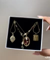 Kırmızı Sanat Kolye Kombini I Çelik