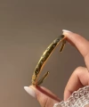 Yıldız Taşlı Kelepçe Bileklik