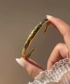 Yıldız Taşlı Kelepçe Bileklik