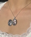 Desenli Kapak Fotoğraflı Oval Kolye