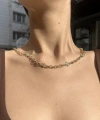 Çiçek Motifli Choker Kolye