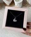 Beyaz Kuğu Kolye