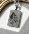 Arkası Yazılı Çizim Fotoğraflı Kolye