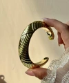 Asimetrik Çizgi Bilezik