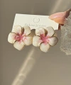 Sakura Küpe