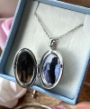 Oval Desenli Çift Fotoğraflı Kolye
