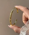 Oymalı Çiçek Vintage Kelepçe Bileklik
