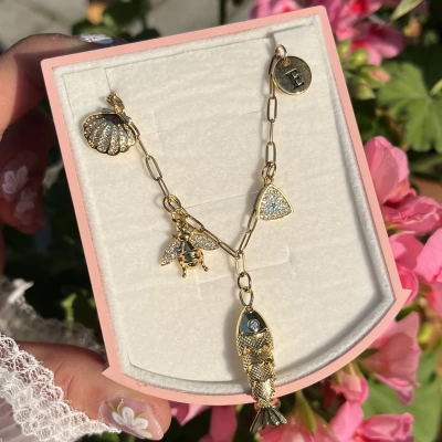 Balıklı 5 Charmlı Vintage Kolye I Çelik