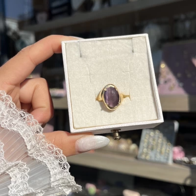 Mor Kedigözü Taşlı Vintage Yüzük