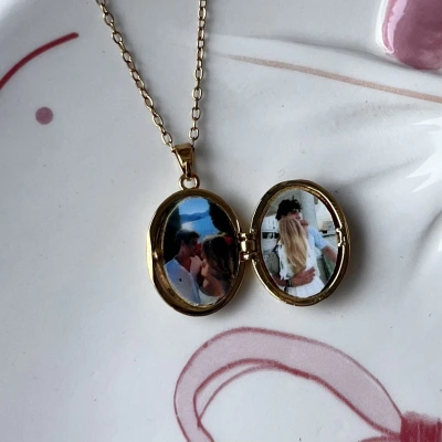 Tavşan Desenli Oval Fotoğraflı Kolye (1,7 cm)