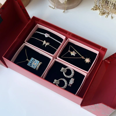 Advent Calender Sürpriz Kutu ( 8 Ürün )