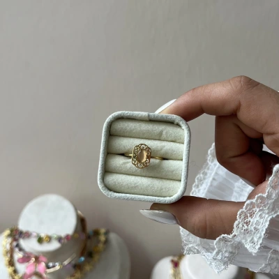 Royal Heritage Yüzük