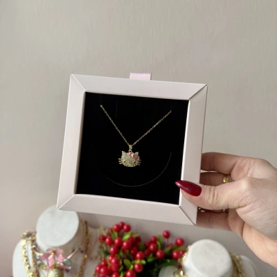Golden Hello Kitty Kolye