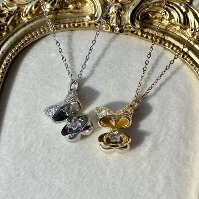 Kelebek İçinde Kelebek Kolye