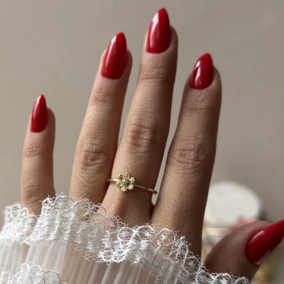 Minimal Flower Yüzük