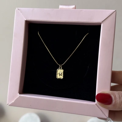 Minimal Kelebek Kolye