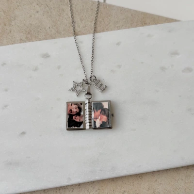 Yazılı ve Fotoğraflı Kitap Kolye