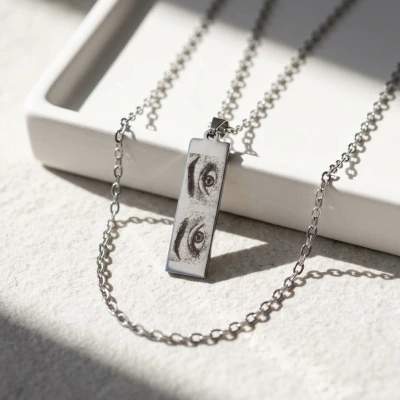 Göz Çizimli Fotoğraflı Kolye