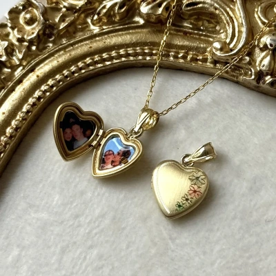 Renkli Çiçek Desenli Fotoğraflı Kalp Kolye (0.9 cm )