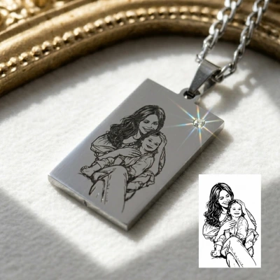 Arkası Yazılı Çizim Fotoğraflı Kolye