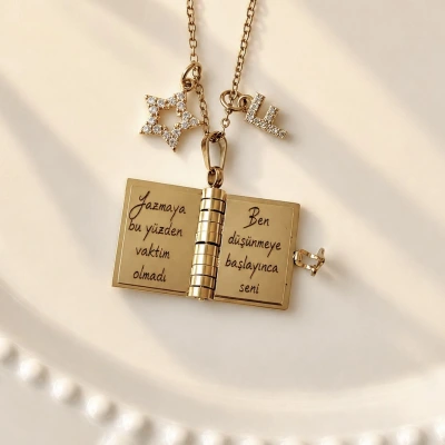 Yıldız Charmlı ve Harfli Şiirli Kitap Kolye