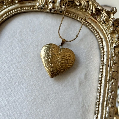 Desenli Fotoğraflı ve Yazılı Kolye (2.1cm)