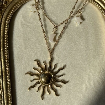 Güneş Charm Kolye