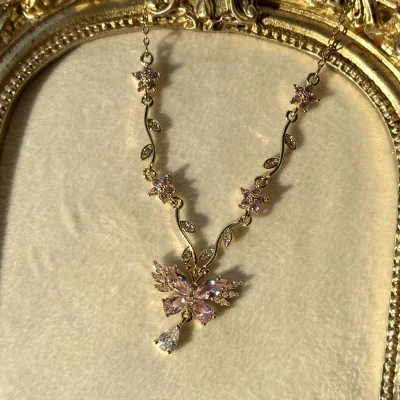 Floral Dream Kolye