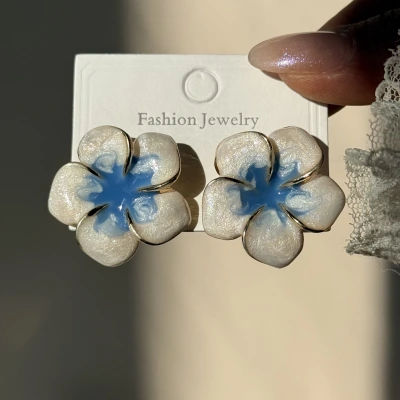 Bluebell Küpe