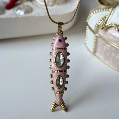 Taşlı Pembe Balık Kolye