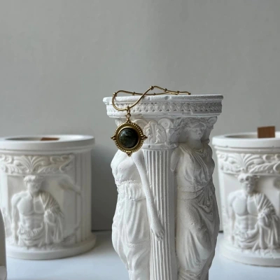 Distant Planet Kolye