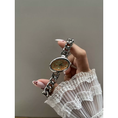 Kalp Ekranlı Vintage Saat